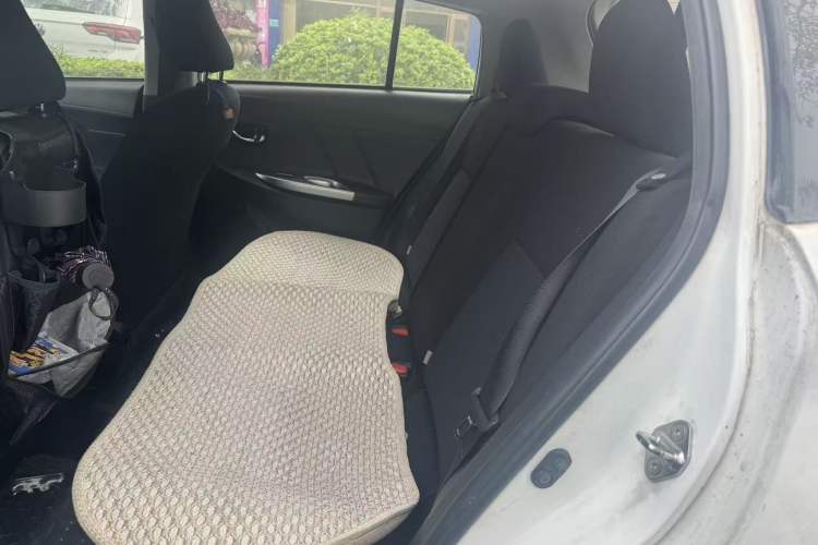 Used Toyota YARiS L Zhi Xuan 2015 1.5E Automatic Charm Edition