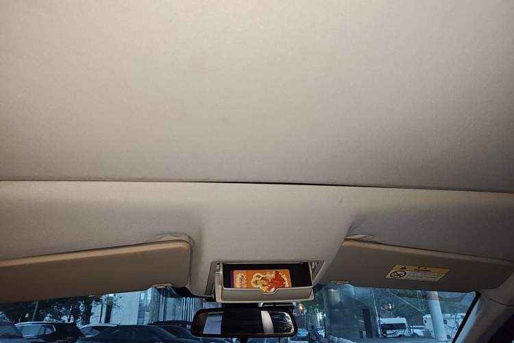 Used Land Rover Discovery Sport 2017 2.0T PURE
