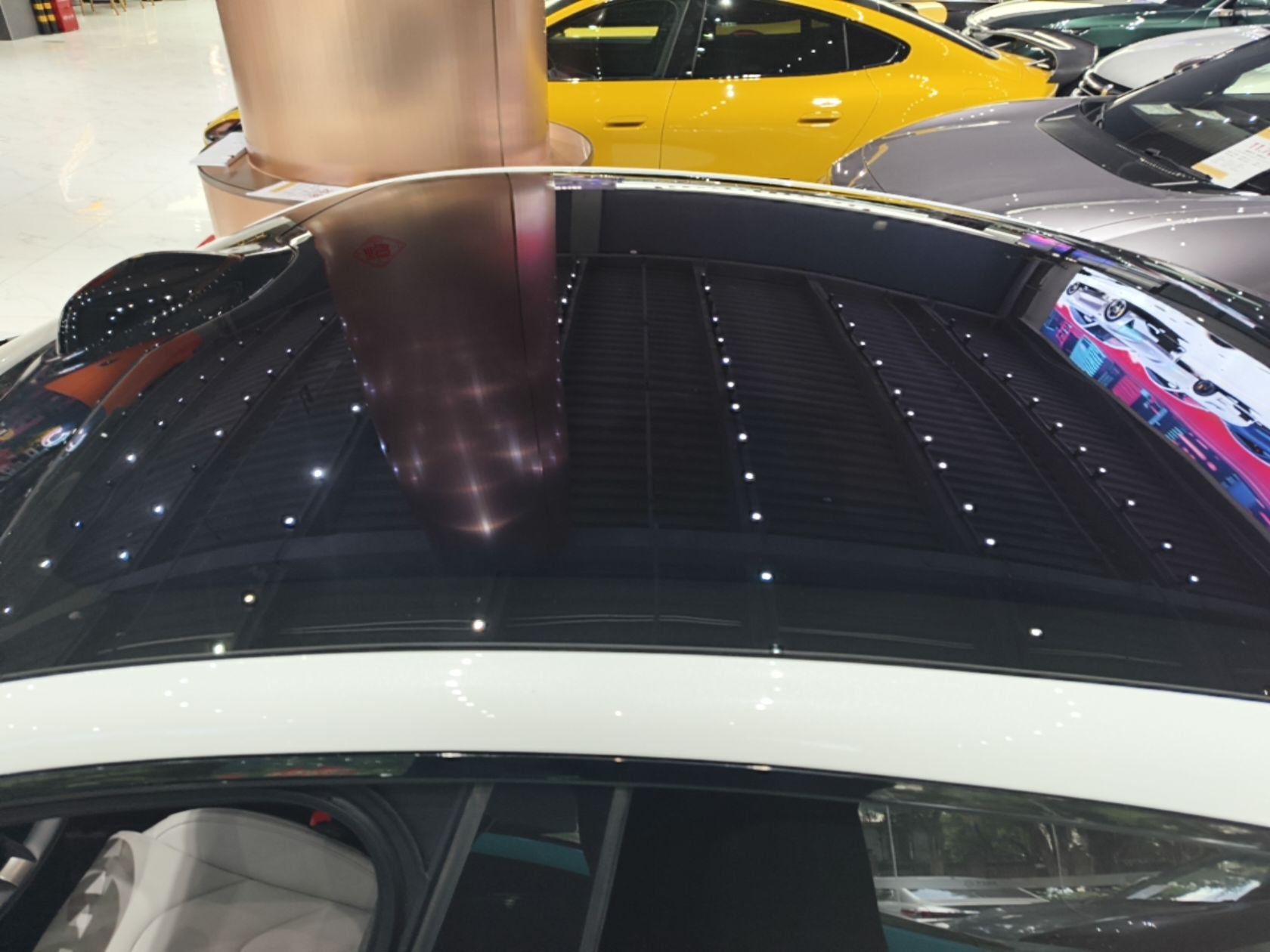 Xiaomi Auto SU7 2024 Rear-Drive Ultra-Long Range Advanced Pro-Level Intelligent Driving Version — снимка 7