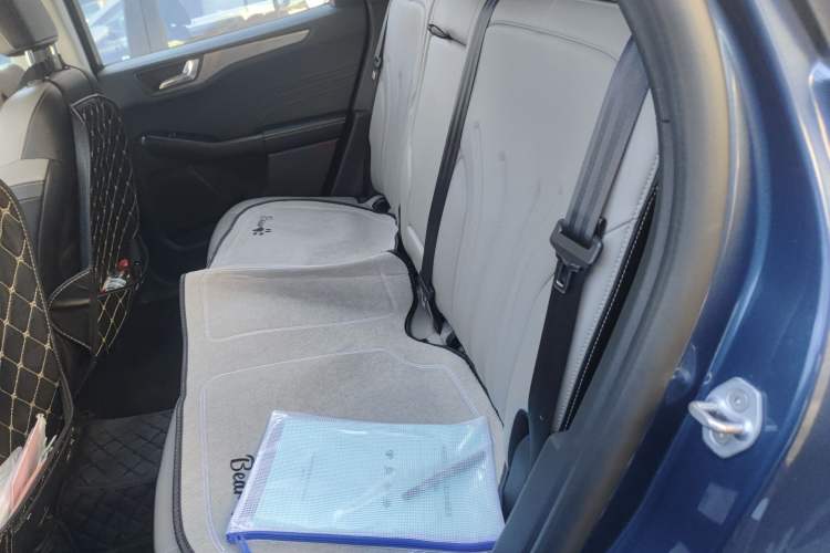 Used Ford Escape 2020 EcoBoost 245 Two-Wheel Drive Smart & Enjoyment Model
