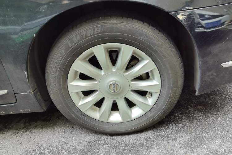 Used Nissan Teana 2008 2.0L XL Comfort Edition Right Front Wheel Hub