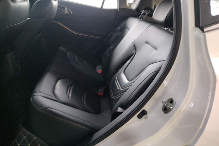 Used JAC iEVS4 2019 Luxury Smart Enjoyment Model
