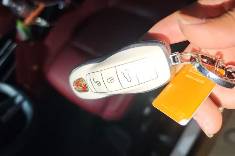 Used Porsche Macan 2024 Macan 2.0T