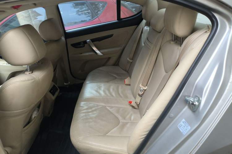 Used CHANGAN Raeton 2013 1.8T Automatic Prestige Model China IV Standard