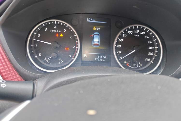 Used Nissan Lannia 2020 1.6L CVT Smart Connect Smart Cool Edition Odometer Close Up