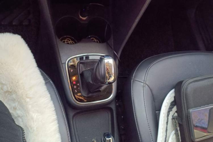 Used Volkswagen Polo 2014 1.6L Automatic Luxury Edition