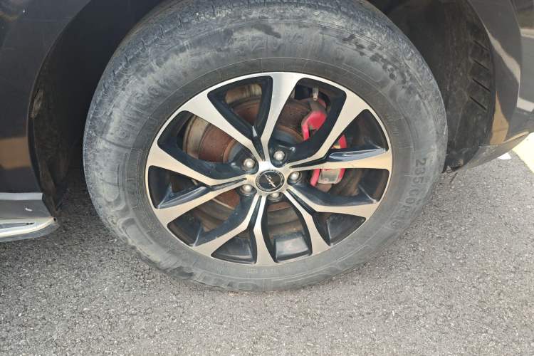 Used Zotye T600 2016 Sport Edition 1.5T Manual Luxury Model Right Front Wheel Hub