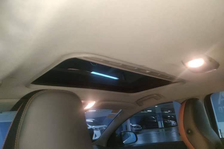Used Volvo S60 2014 S60L T5 Intelligent Drive Edition Headliner