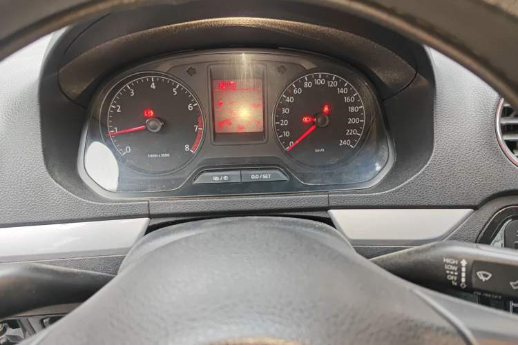 Used Volkswagen Jetta 2013 1.6L Manual Comfort Model Instrument Cluster