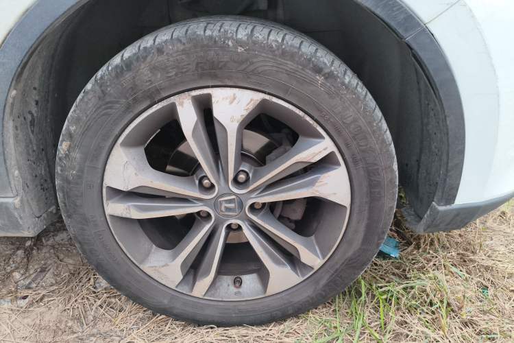 Used Luxgen U6 SUV 2015 1.8T Fashion Edition
