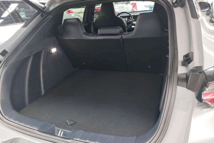 Used CHANGAN UNI-T 2020 1.5T Flagship Version
