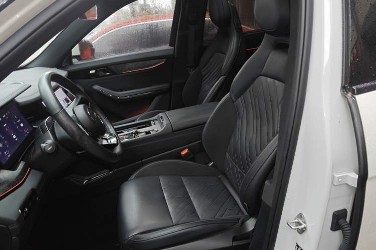 Used Lynk & Co 09 EM-P 2021 2.0T PHEV Halo Seven-Seater Left Front Seat