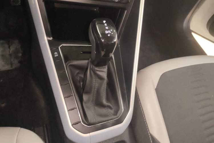 Used Volkswagen Polo 2019 Plus 1.5L Automatic Colorful Technology Edition Gear Lever