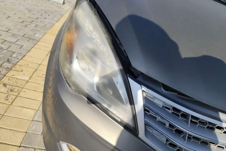 Used BAIC Weiwang M20 2014 1.5L Ultra-Luxury BJ415B Right Front Headlight