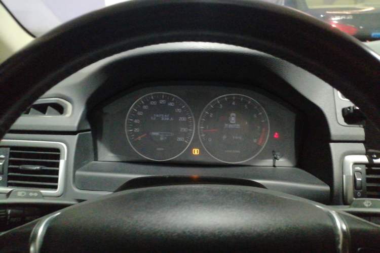 Used Volvo S80L 2012 2.0T T5 Luxury Edition