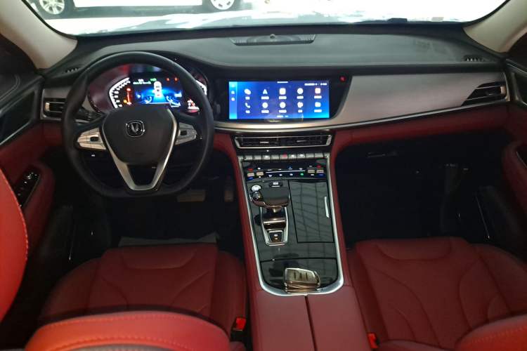 Used CHANGAN CS85 COUPE 2021 1.5T DCT Prestige Model
