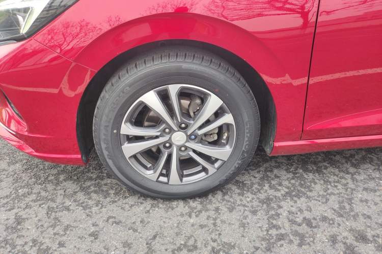 Used CHANGAN Eado 2021 PLUS Blue Whale NE 1.4T GDI DCT Prestige Model Left Front Wheel Hub