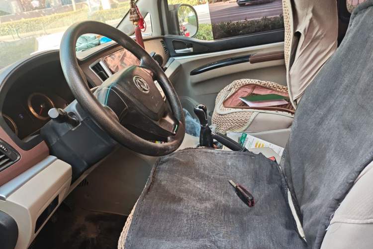 Used FORTHING Lingzhi 2019 M5 1.6L 7-Seater Exclusive Model China VI Standard
