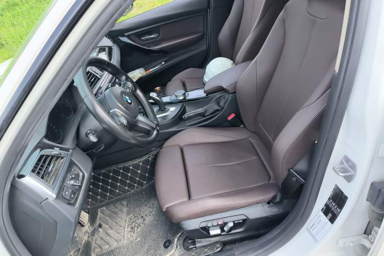 Used BMW 3 Series 2018 320Li Leading Model M Sport Package
