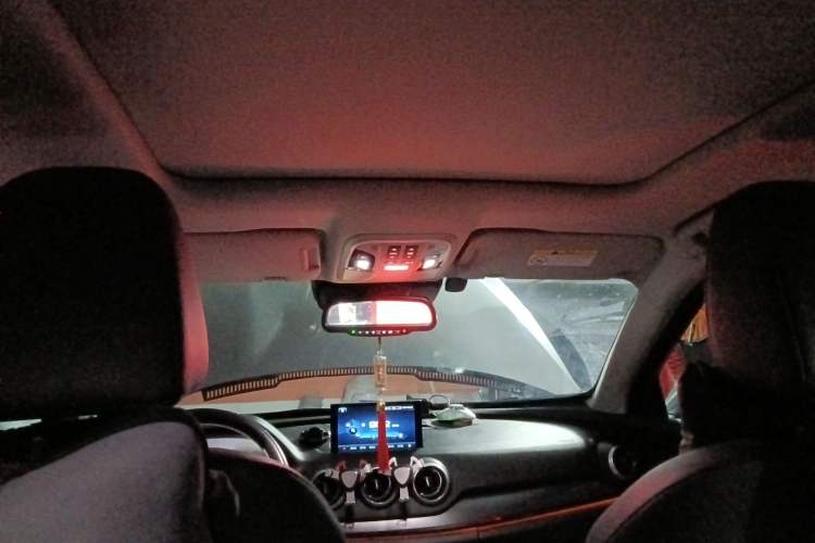 Used Wey VV7 2017 VV7c 2.0T Flagship Model Headliner