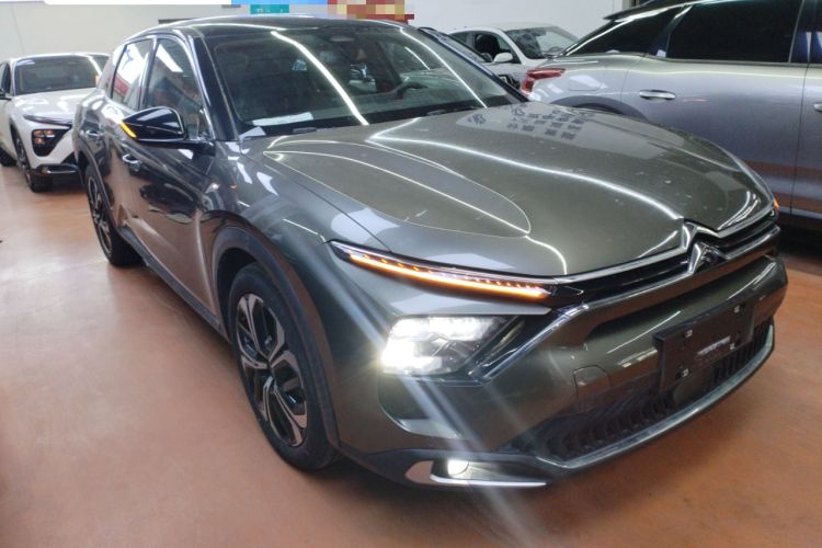 Used Citroen C5 X 2021 1.6T Ignite the Extraordinary Front Right 45 Deg