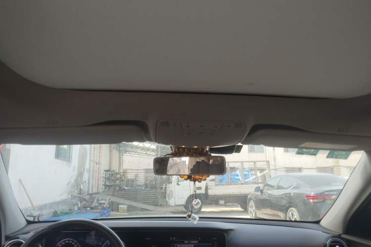 Used Mercedes-Benz E-Class 2018 Facelift E 200 L
