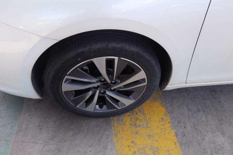 Used Dongfeng Fukang ES600 2022 Comfort Edition