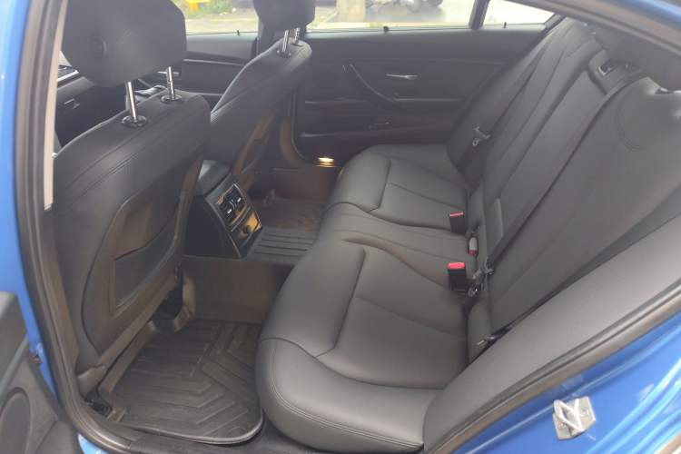 Used BMW 3 Series 2018 320Li Leading Model M Sport Package
