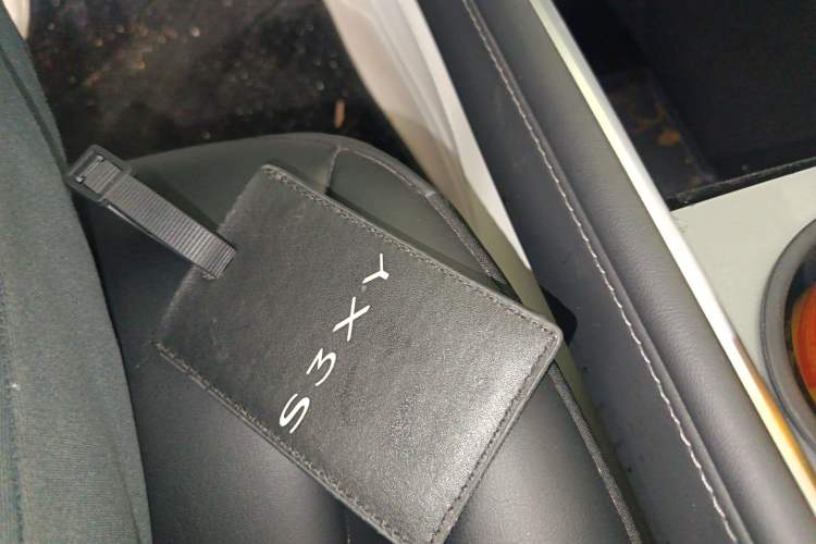 Used Tesla Model 3 2022 Rear-Wheel-Drive Version Interior 1