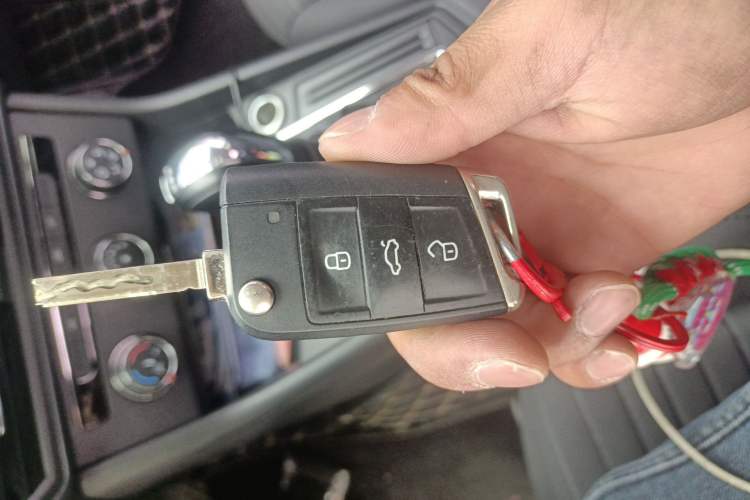 Used Volkswagen Lavida 2019 280TSI DSG Comfort Edition China VI standard Vehicle Key