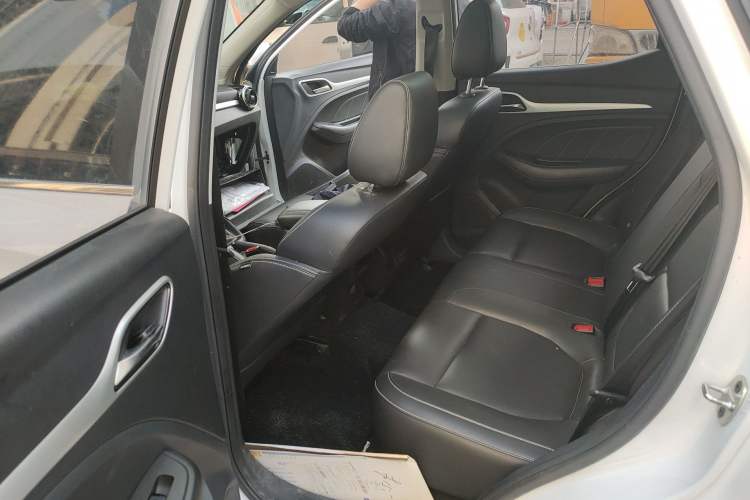 Used MG ZS 2018 1.5L Automatic Luxury Edition China V Standard
