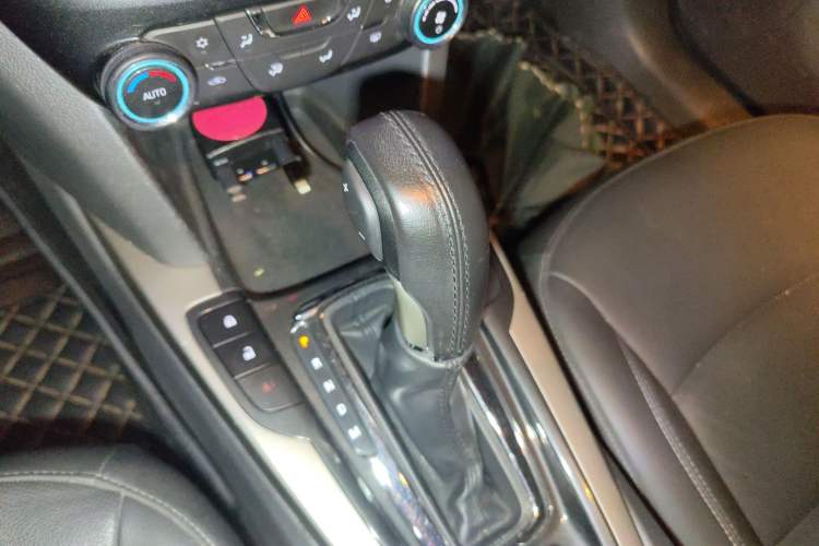 Used Chevrolet Malibu 2016 2.0L Automatic Luxury Edition