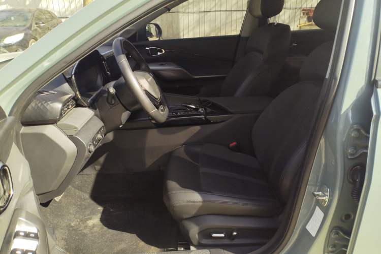 Used Baojun Valli 2021 1.5T Naqu Starry Sky CVT Flagship Model Left Front Seat