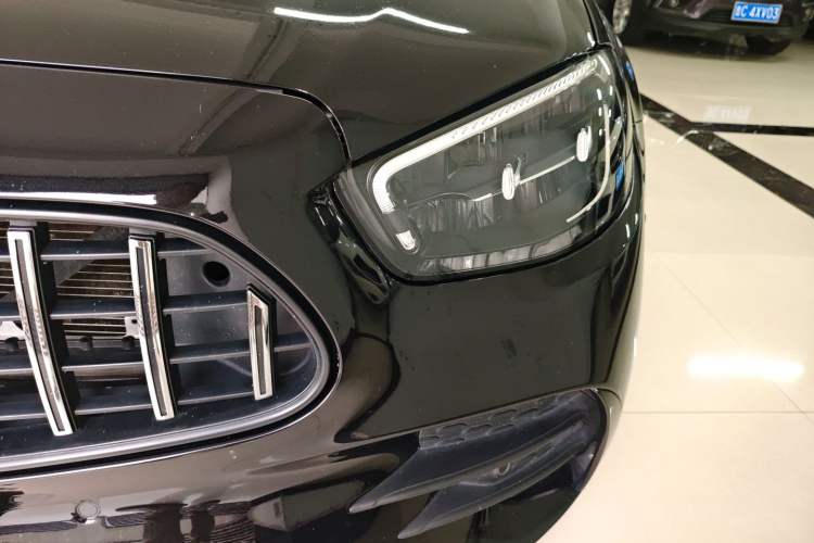 Used Mercedes-Benz E-Class 2021 E 300 L Sporty and Stylish Model