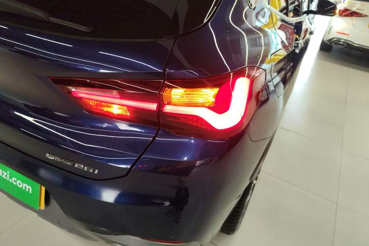 Used BMW X2 2021 sDrive25i Leading Model M Off-Road Package
