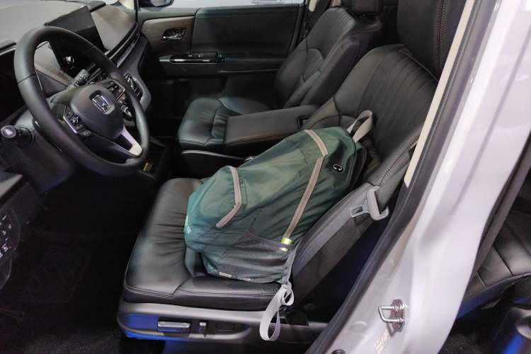 Used Honda Odyssey 2022 2.0L eHEV Sharp Supreme Edition
