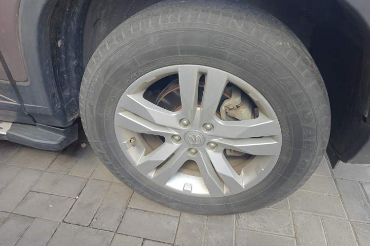 Used CHANGAN CS75 2017 Shangkui Edition 1.5T Automatic Fengyue Model
