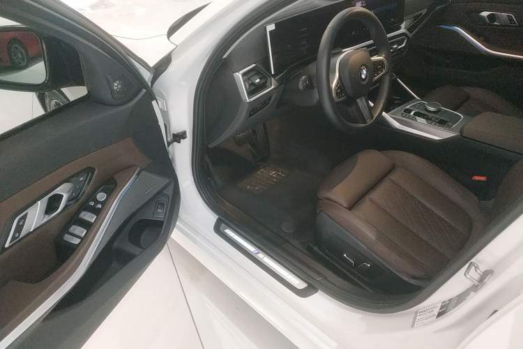 Used BMW 3 Series 2024 325Li M Sport Package

