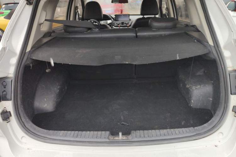 Used Bestune T33 2019 1.6L Manual Luxury Edition China VI
