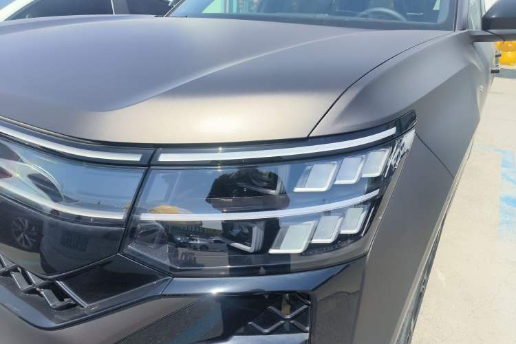 Used Volkswagen Teramont 2025 Tiguan Pro 450TSI Four-Wheel Drive Summit Edition
