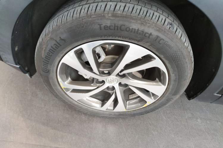 Used Buick Envision 2020 Encore S 652T Two-Wheel Drive Luxury Model