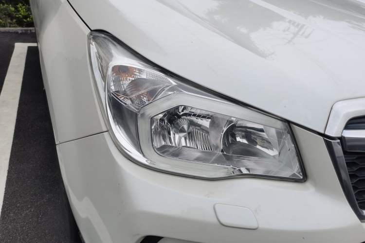 Used Subaru Forester 2015 2.5i Special Edition Commemorative Model Right Front Headlight