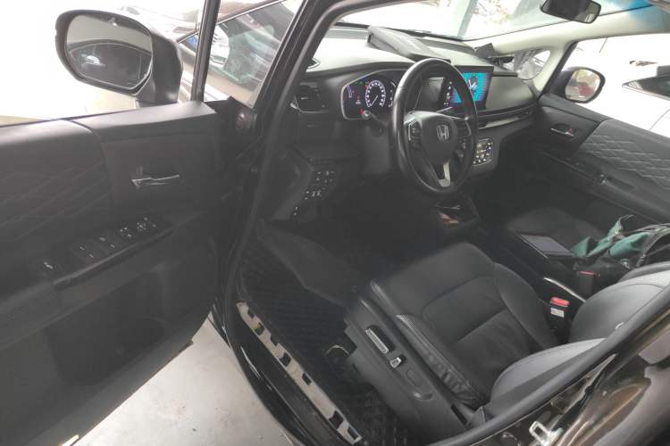 Used Honda Elysion 2022 2.0L eHEV Luxury Edition
