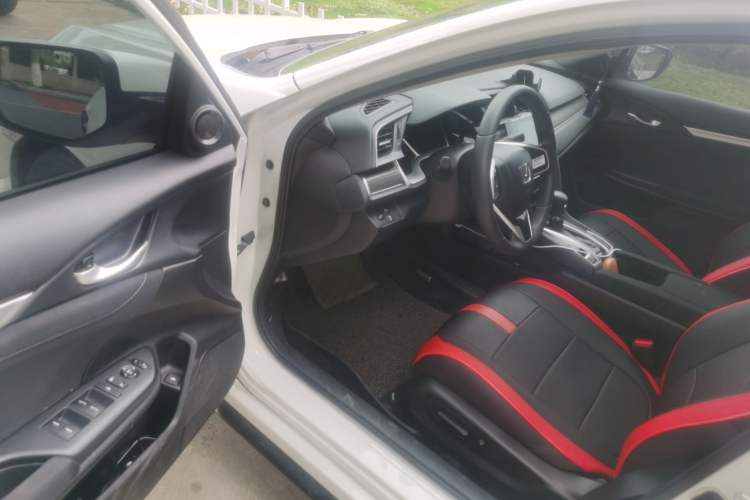 Used Honda Civic 2019 220TURBO CVT Dynamic Edition China VI Emission Standard Driver Seat