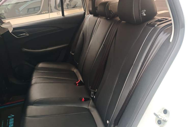 Used Roewe i5 2020 1.5L Automatic 4G Connected Linghao Edition Left Rear Seat