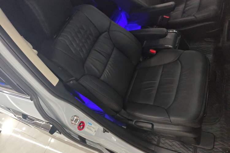 Used Honda Elysion 2024 2.0L eHEV Luxury Edition