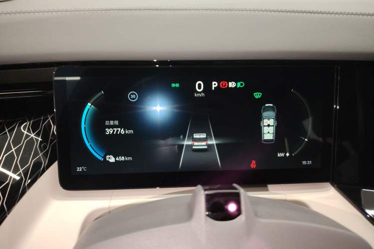 Used Zeekr 009 2022 WE Edition Instrument Cluster