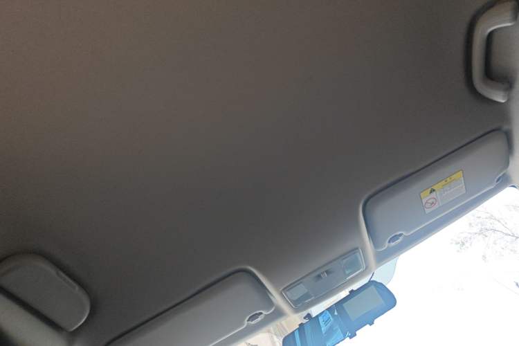 Used CHANGAN CS15 2016 1.5L Manual Luxury Edition
