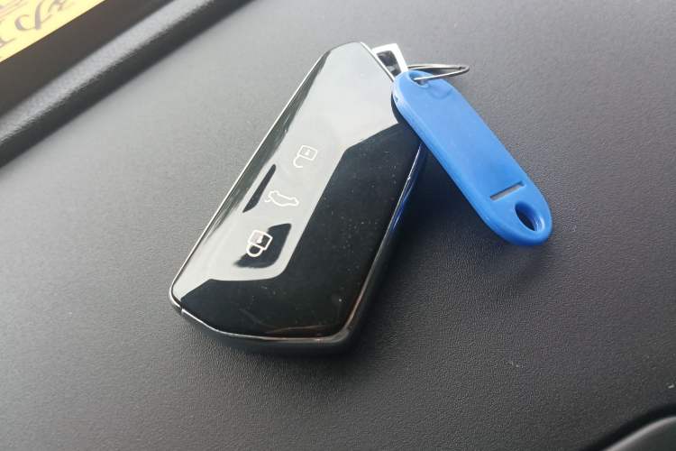 Used Volkswagen ID.UNYX 2024 Revised Pro Long-Range Version
