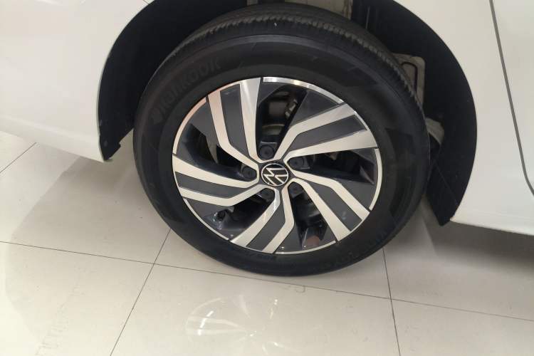 Used Volkswagen Bora 2023 200TSI DSG Smart Drive Version
